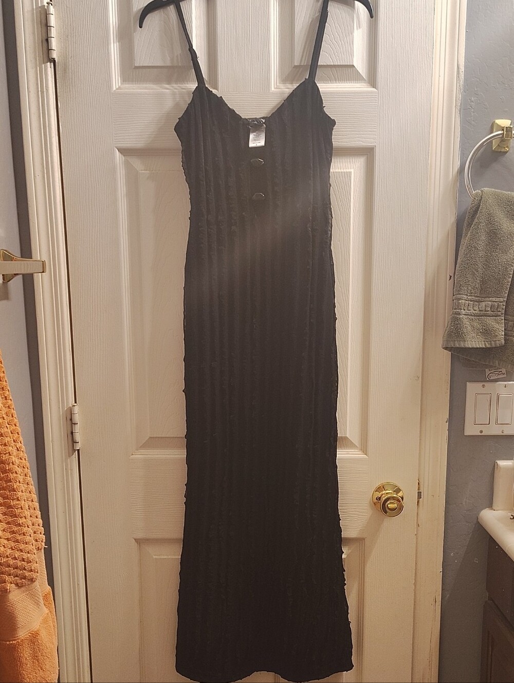 Black Ribbed Spaghetti-Strap Maxi Dress